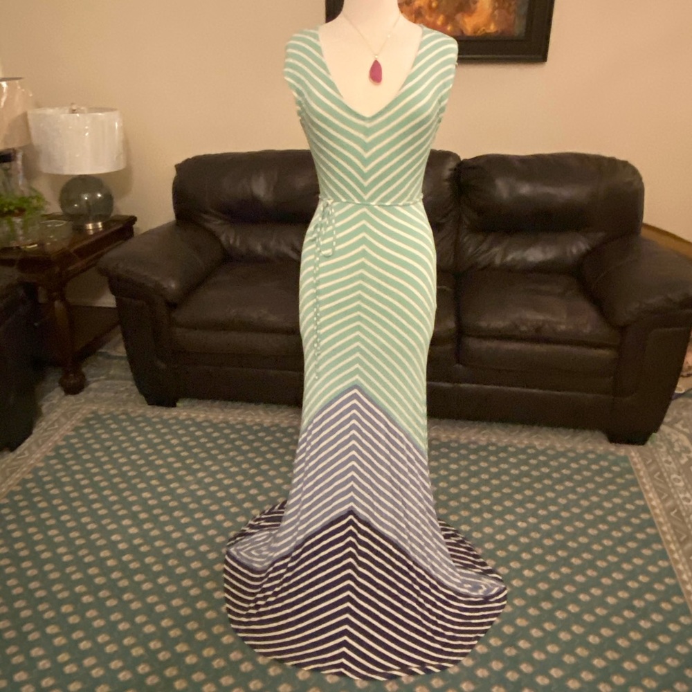 Motherhood maternity dress